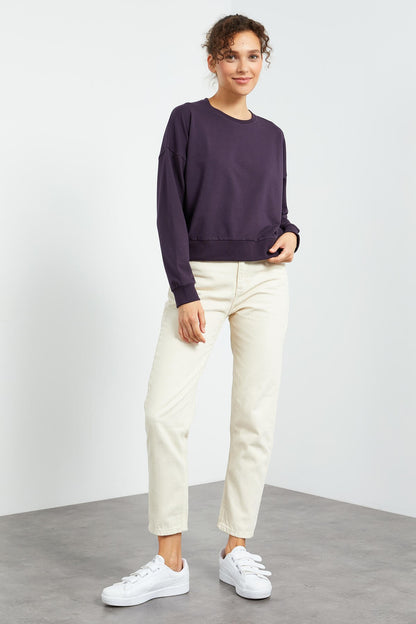 Basic Comfort Fit Round Neck Women's Sweatshirt - 97114