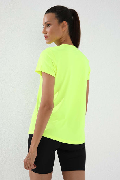 Neon Yellow Basic Short Sleeve Standard Fit O Neck Women's T-Shirt - 97144
