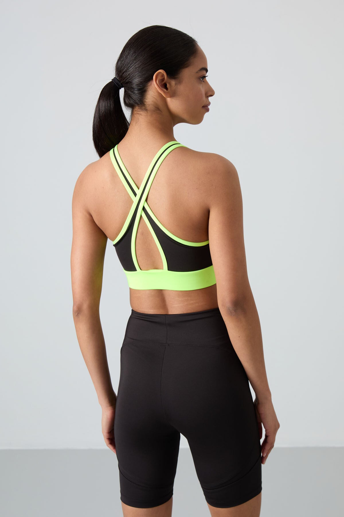 Neon Yellow Cross Back Detailed Slim Fit U Collar Padded Women's Sports Bustier - 97121
