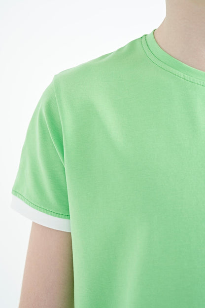 Neon Green Print Detailed O Collar Standard Fit Boys T-Shirt - 11131