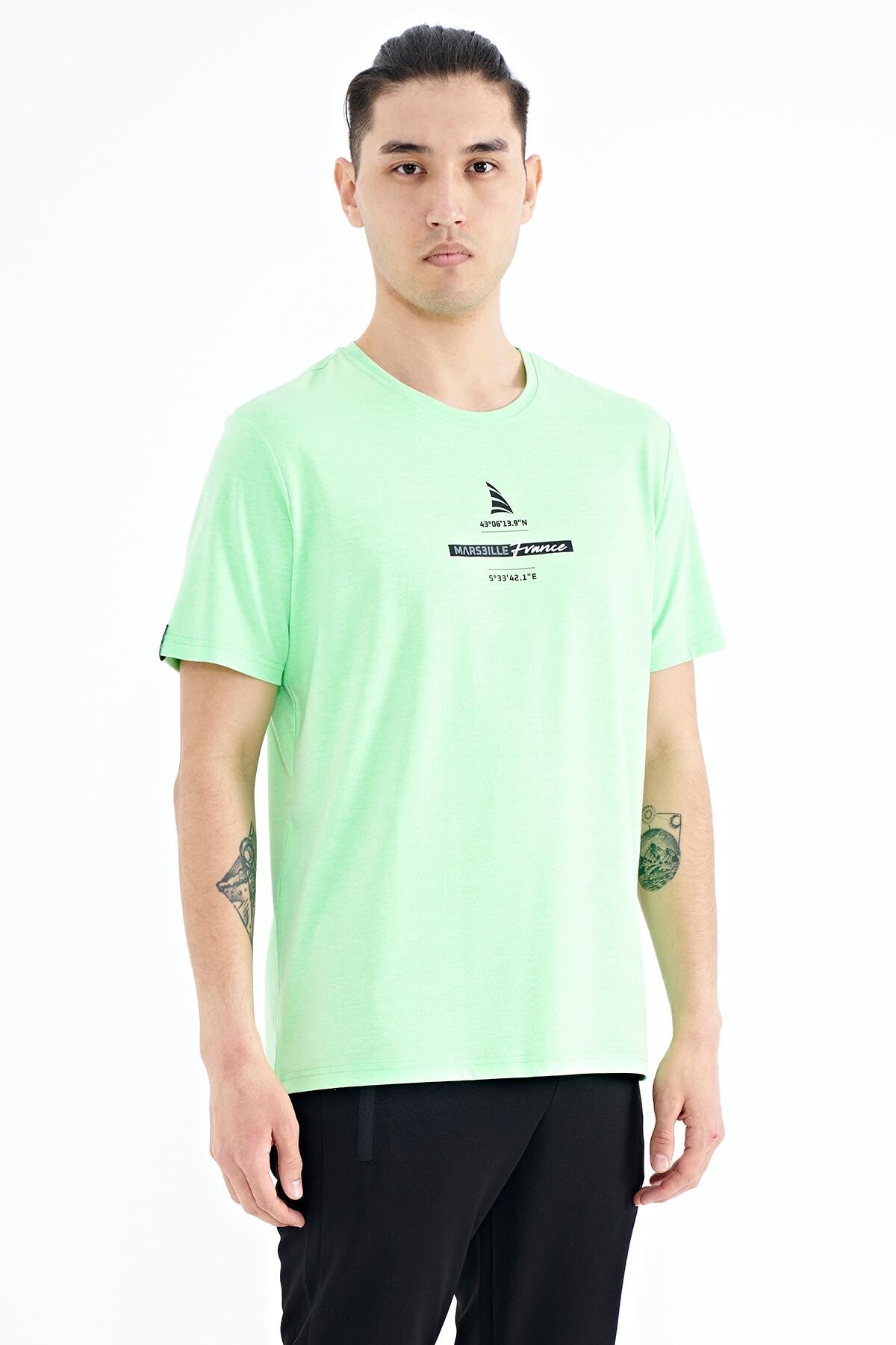 Neon Green Printed O Collar Standard Fit Men's T-shirt - 88212