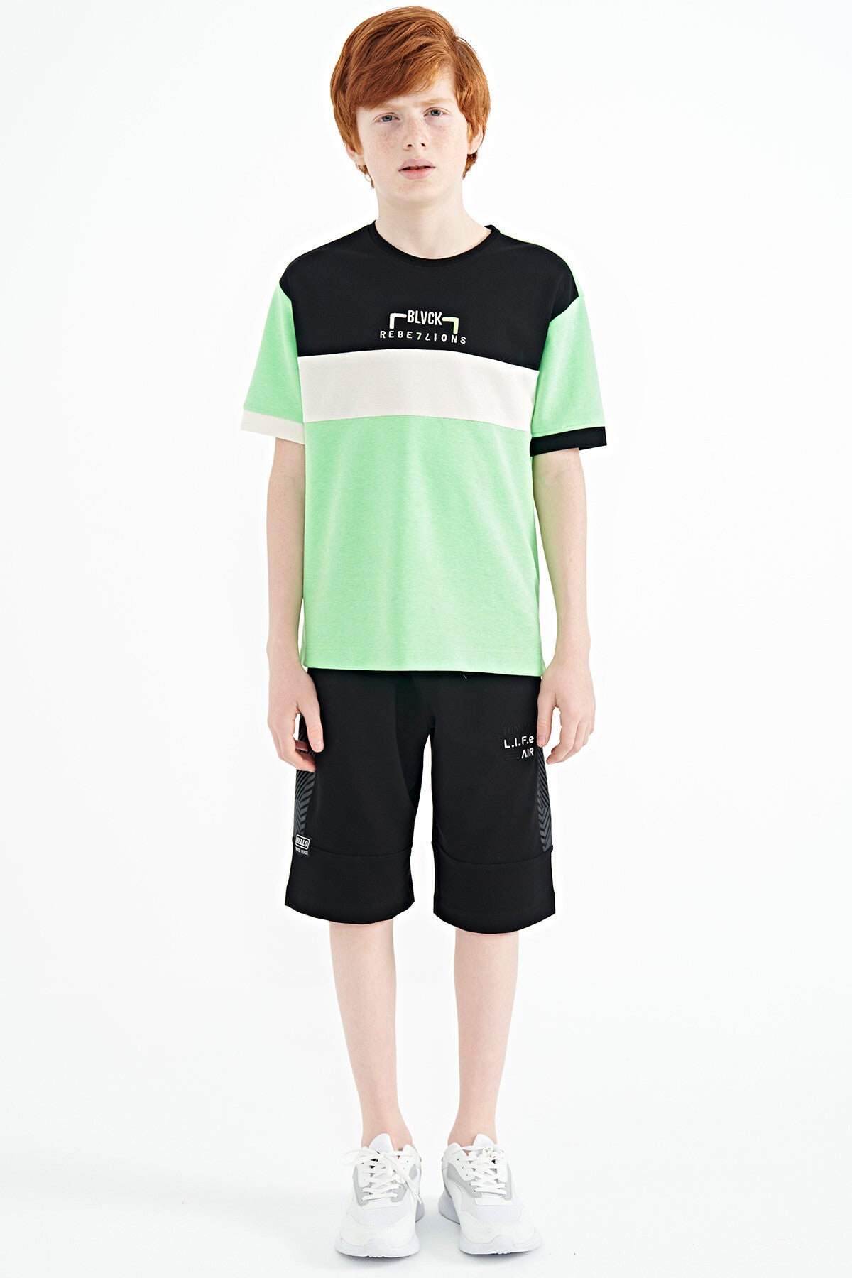 Neon Green Color Gradient Embroidered Oversize Boys T-Shirt - 11159