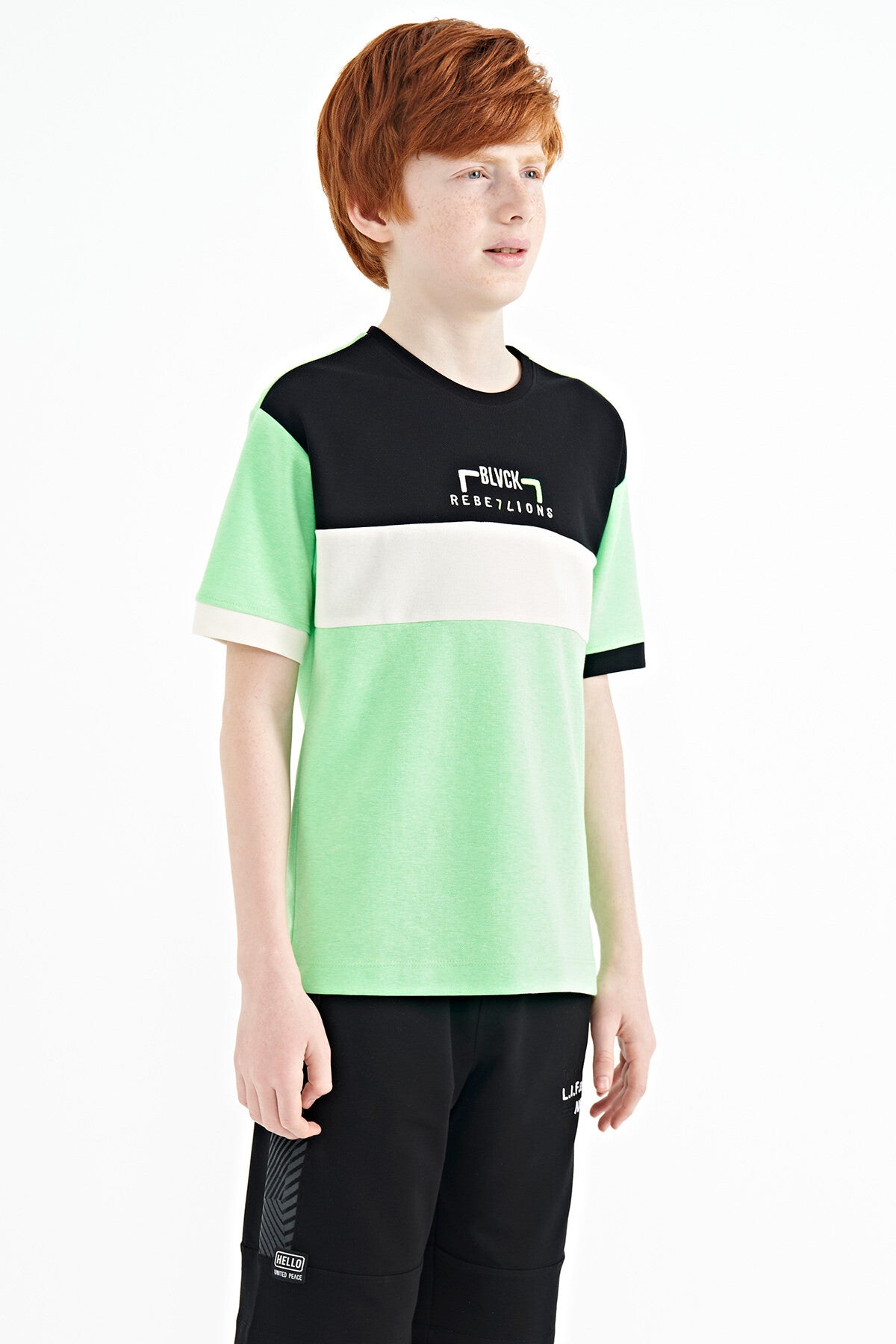 Neon Green Color Gradient Embroidered Oversize Boys T-Shirt - 11159