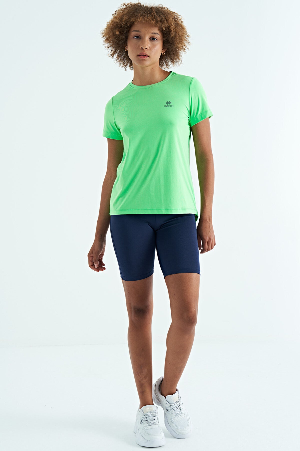 Neon Green Back Slit Detailed O Collar Short Sleeve Standard Fit Women's T-Shirt - 97267