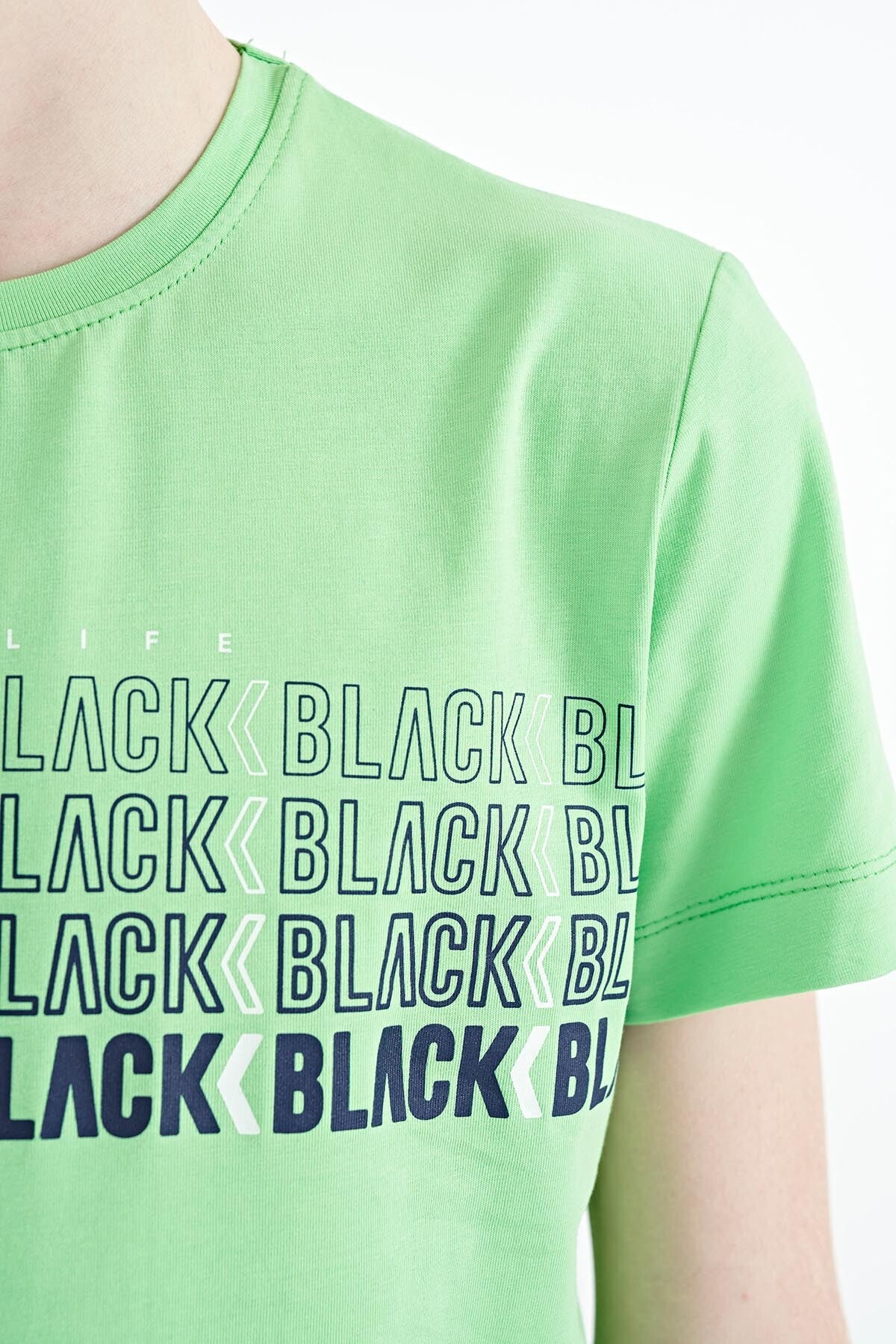 Neon Green Print O Collar Standard Fit Boys T-Shirt - 11149