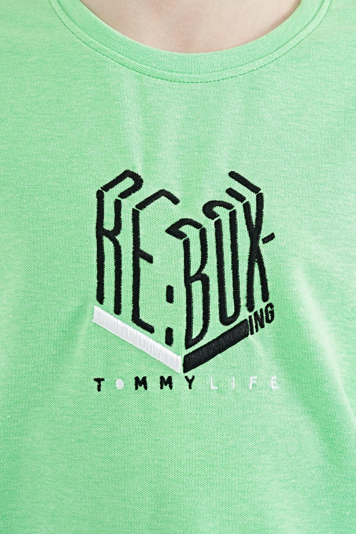 Neon Green Letter Embroidered O Collar Oversize Boys T-Shirt - 11151