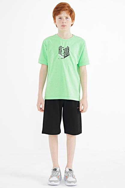Neon Green Letter Embroidered O Collar Oversize Boys T-Shirt - 11151