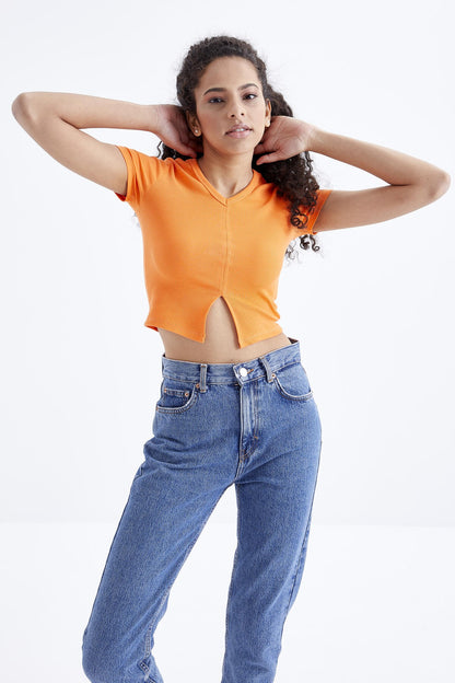 Oranj Basic Front Slit V Neck Women's Crop Top T-Shirt - 97206