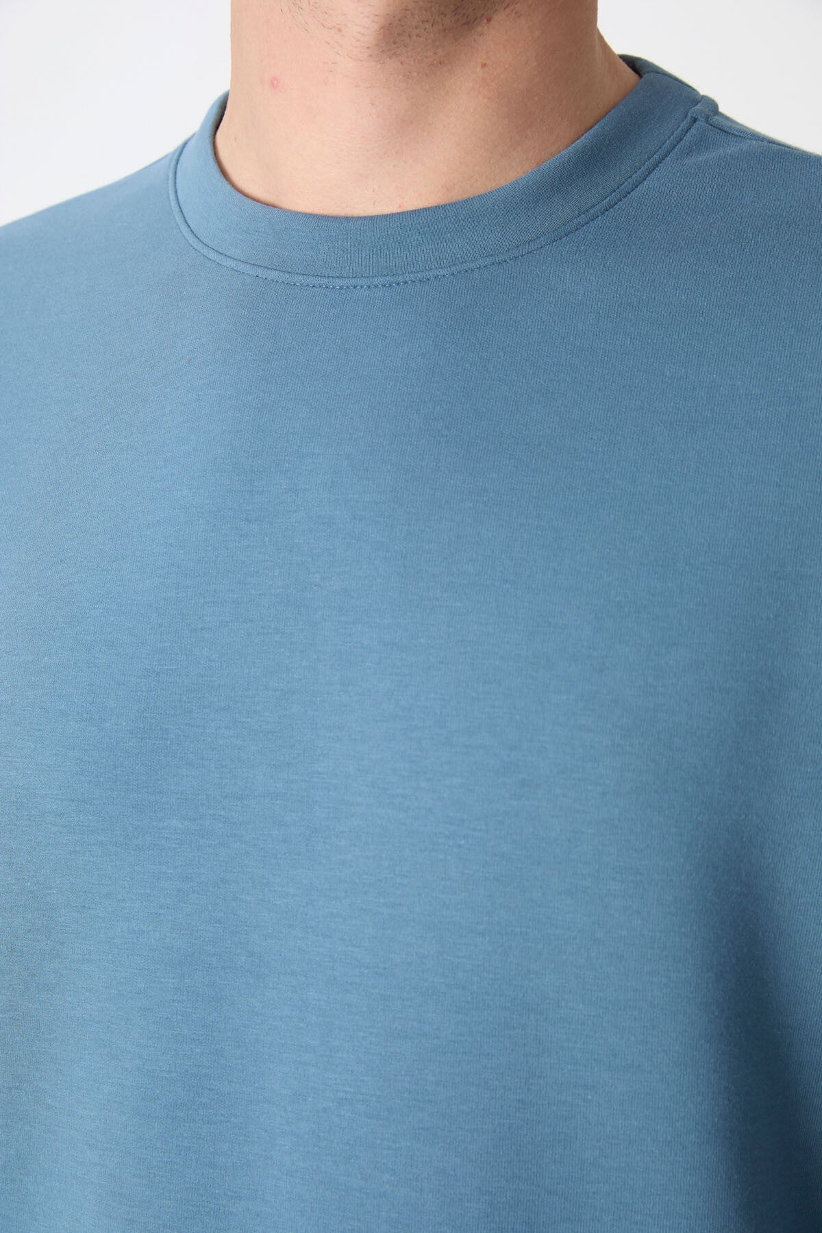 Forest Green Basic O Collar Comfort Fit Men's Sweatshirt - 88053