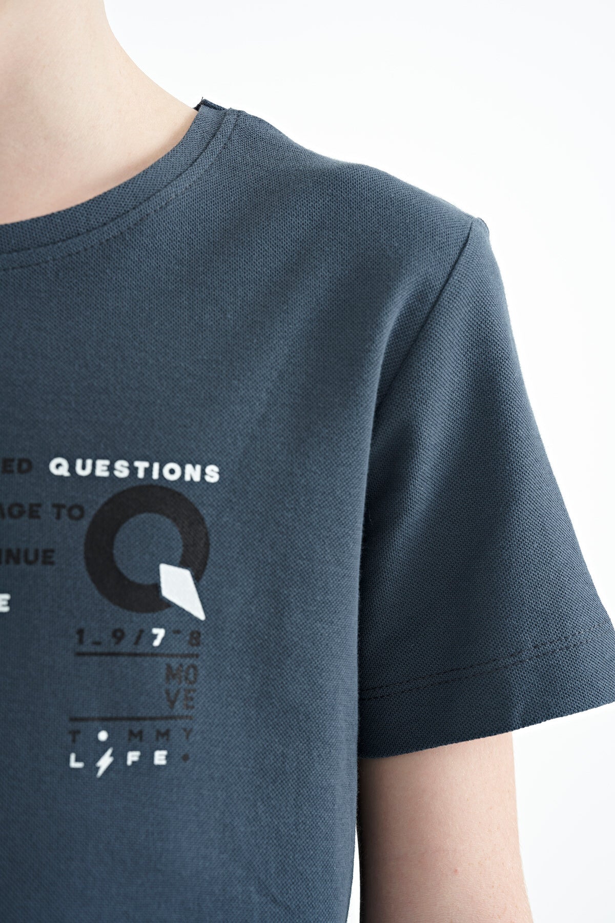 Forest Green Print Detailed O Collar Standard Fit Boys T-Shirt - 11145