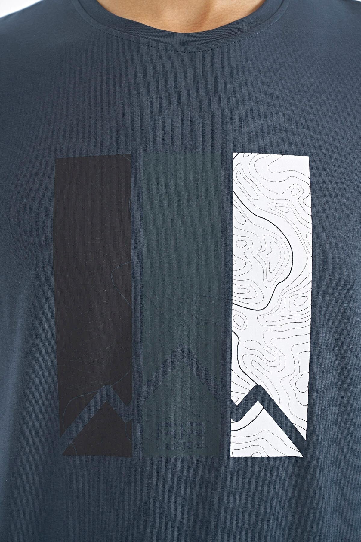 Dean Green Standard Fit Men's T-Shirt - 88211