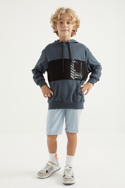 Forest Green Embroidered Kangaroo Pocket Hooded Regular Fit Boys' Sweatshirt - 11010