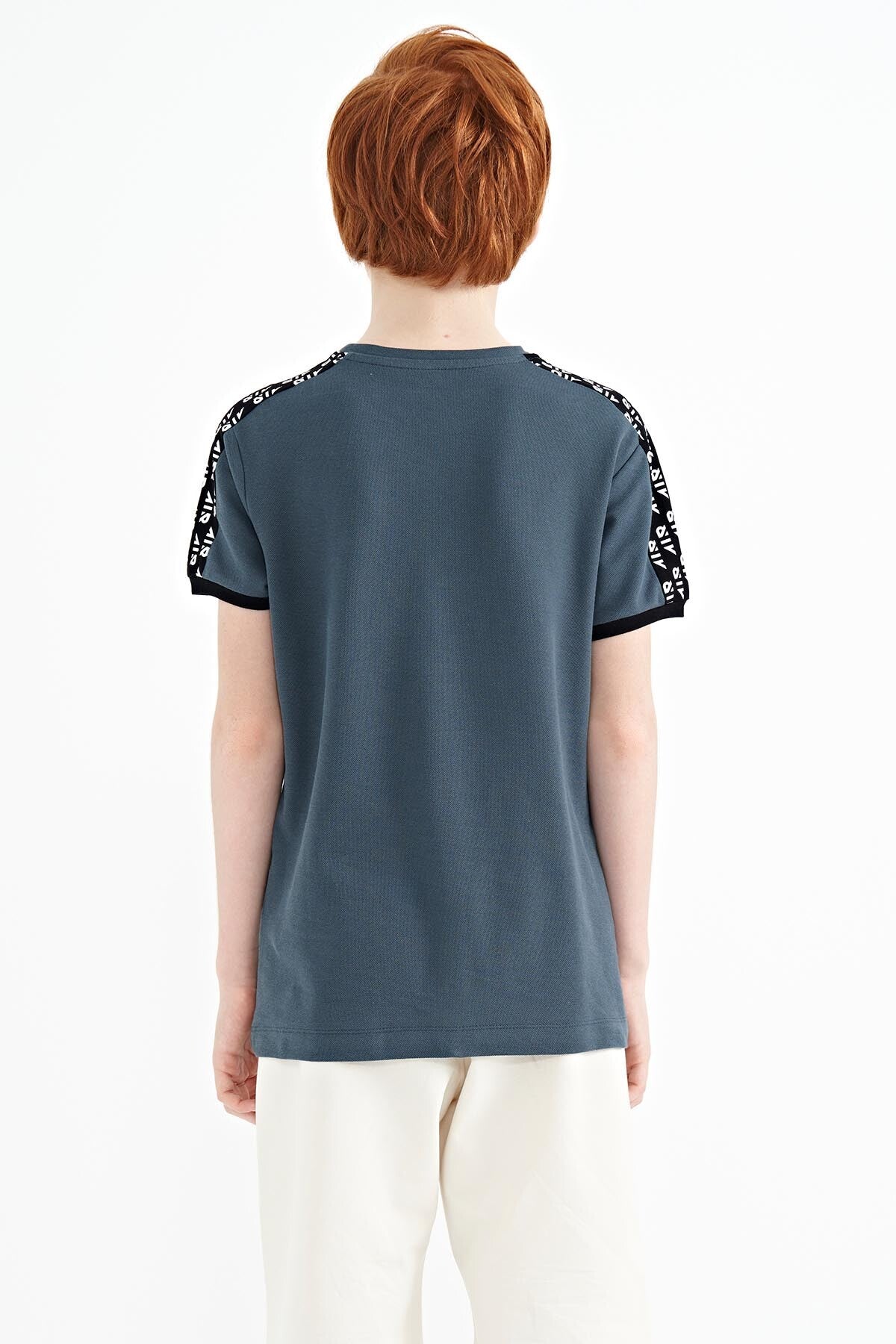 Forest Green Shoulder Print Detailed Standard Fit O Collar Boys T-Shirt - 11121