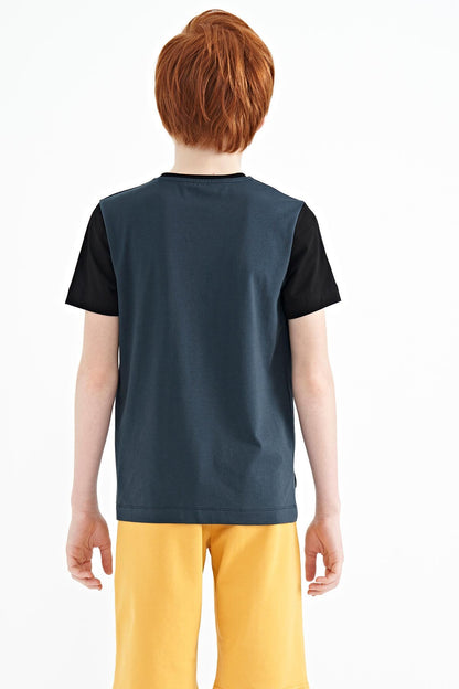 Forest Green Printed Lettering Color Block Standard Fit O Collar Boys T-Shirt - 11134