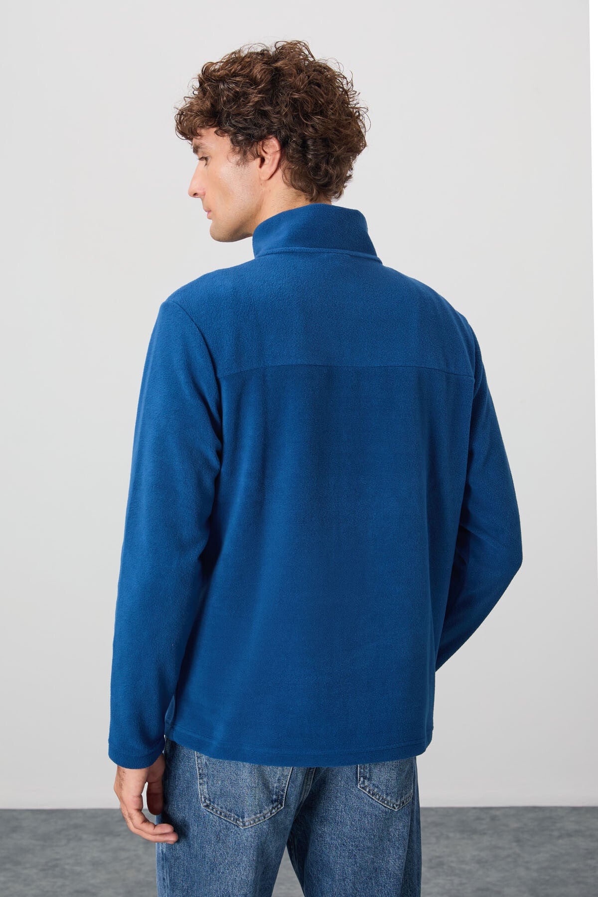 River Parliament High Collar Men's Fleece Sweatshirt - 88310