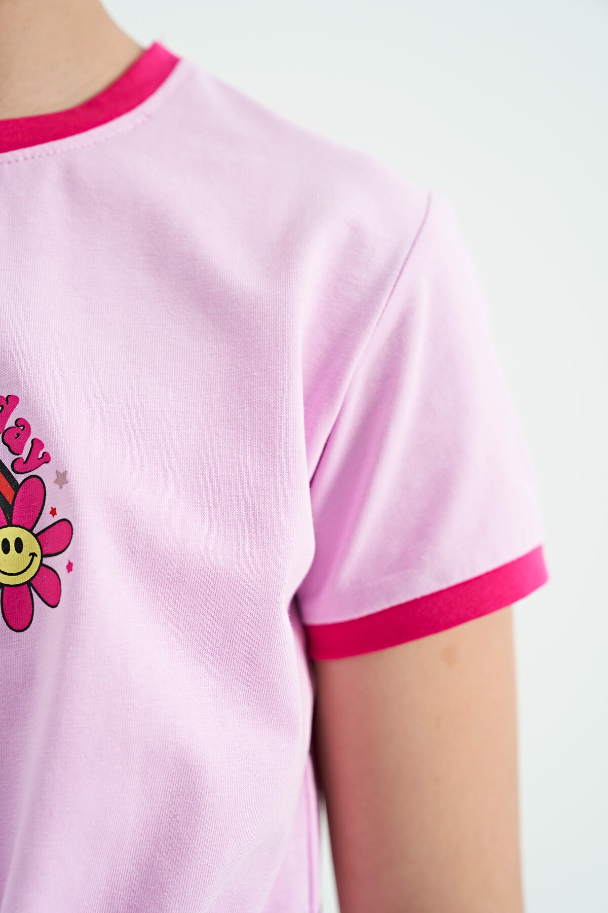 Pink Print Detailed O Collar Multi-Colored Tie Detailed Girl's T-Shirt - 75113