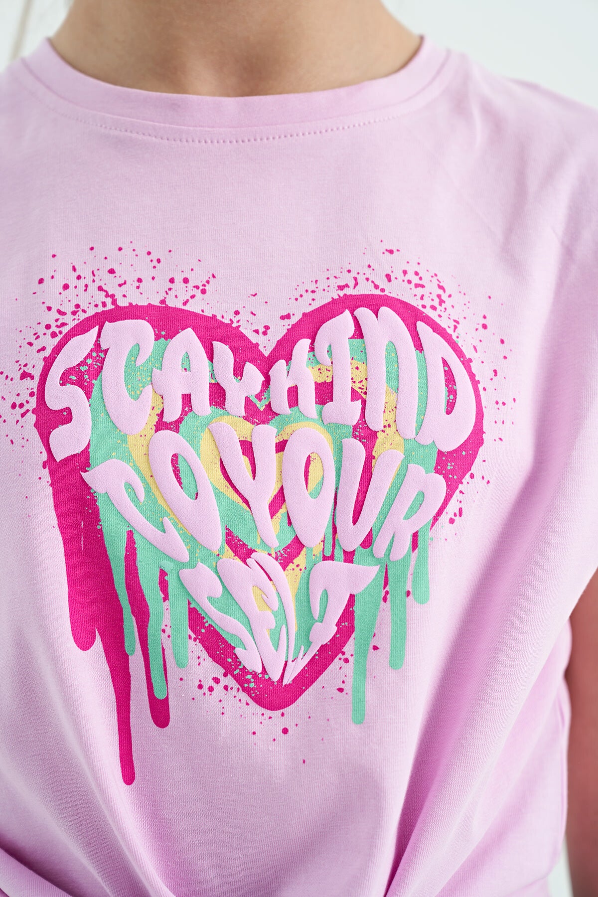 Pink Heart Print Front Knot Detailed Comfortable Fit Girls T-Shirt - 75114