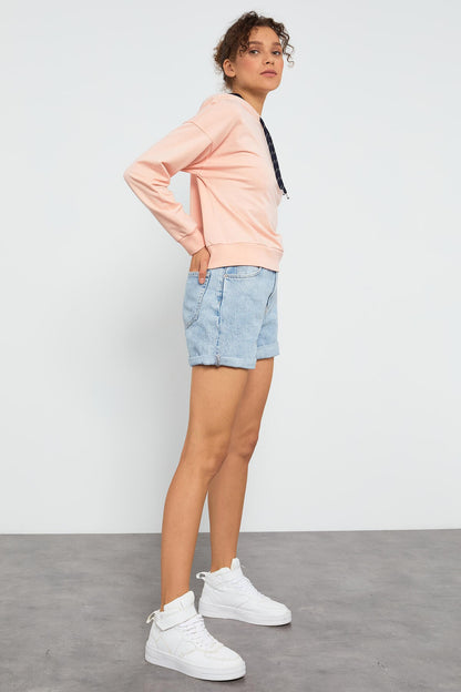 Pink Long Sleeve Comfort Fit Hooded Women's Sweatshirt - 97115
