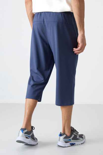 Standard Mold Classic Hem Men's Capri with Petrol Zipper - 83091