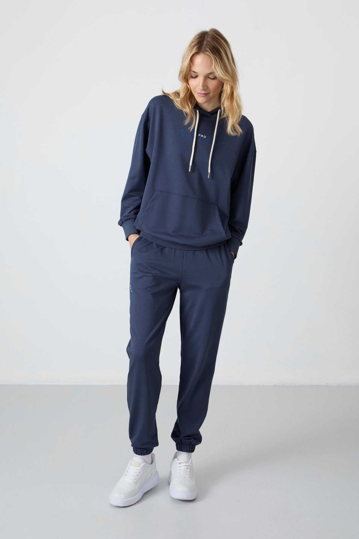 Oversize Hooded Kangaroo Pocket Women's Tracksuit Set with Elastic Cuffs - 95288