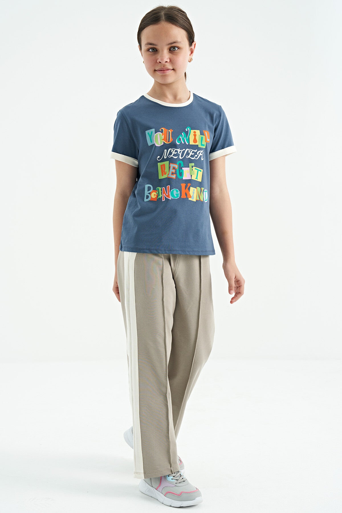 Petrol Colored Writing Detailed O Collar Comfort Fit Girls T-Shirt - 75109