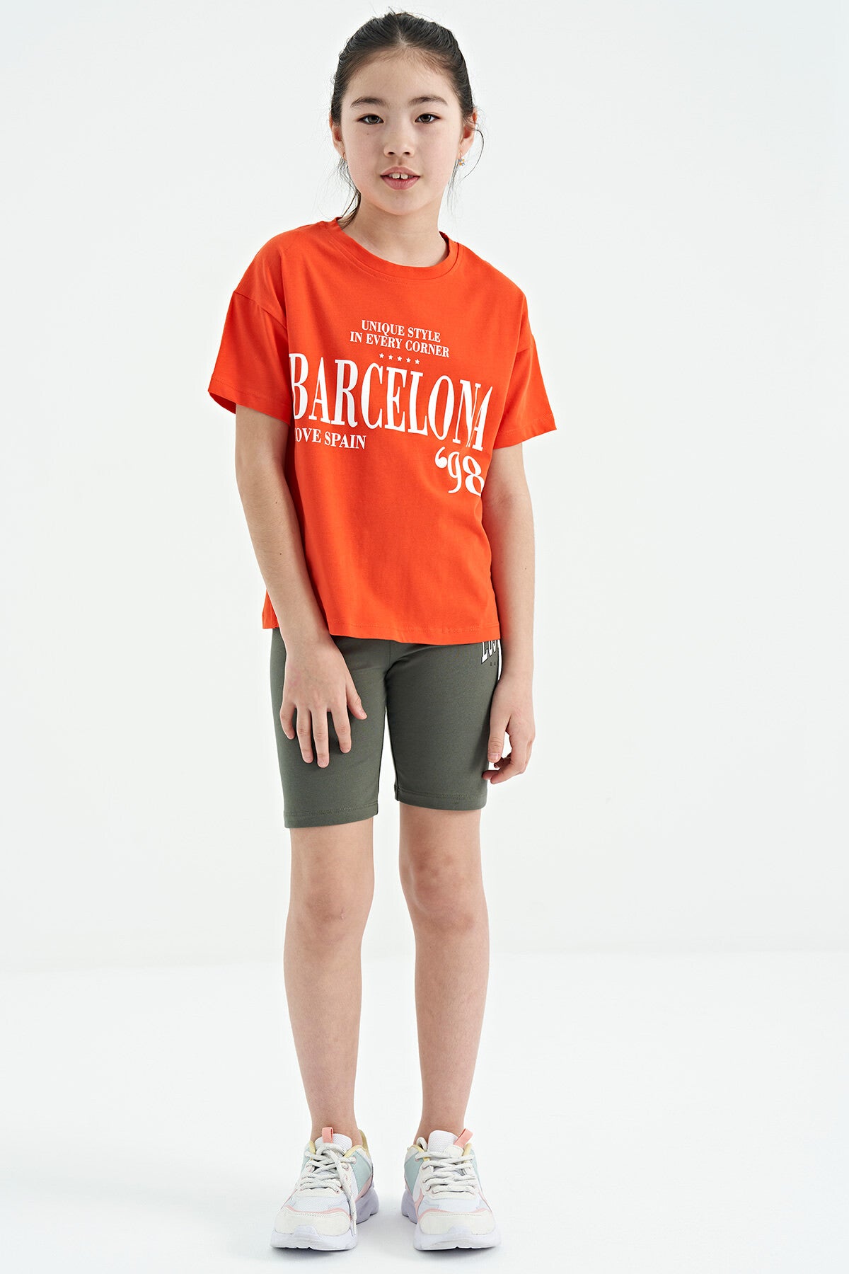 Orange O Collar Printed Drop Shoulder Oversize Girl's T-Shirt - 75115
