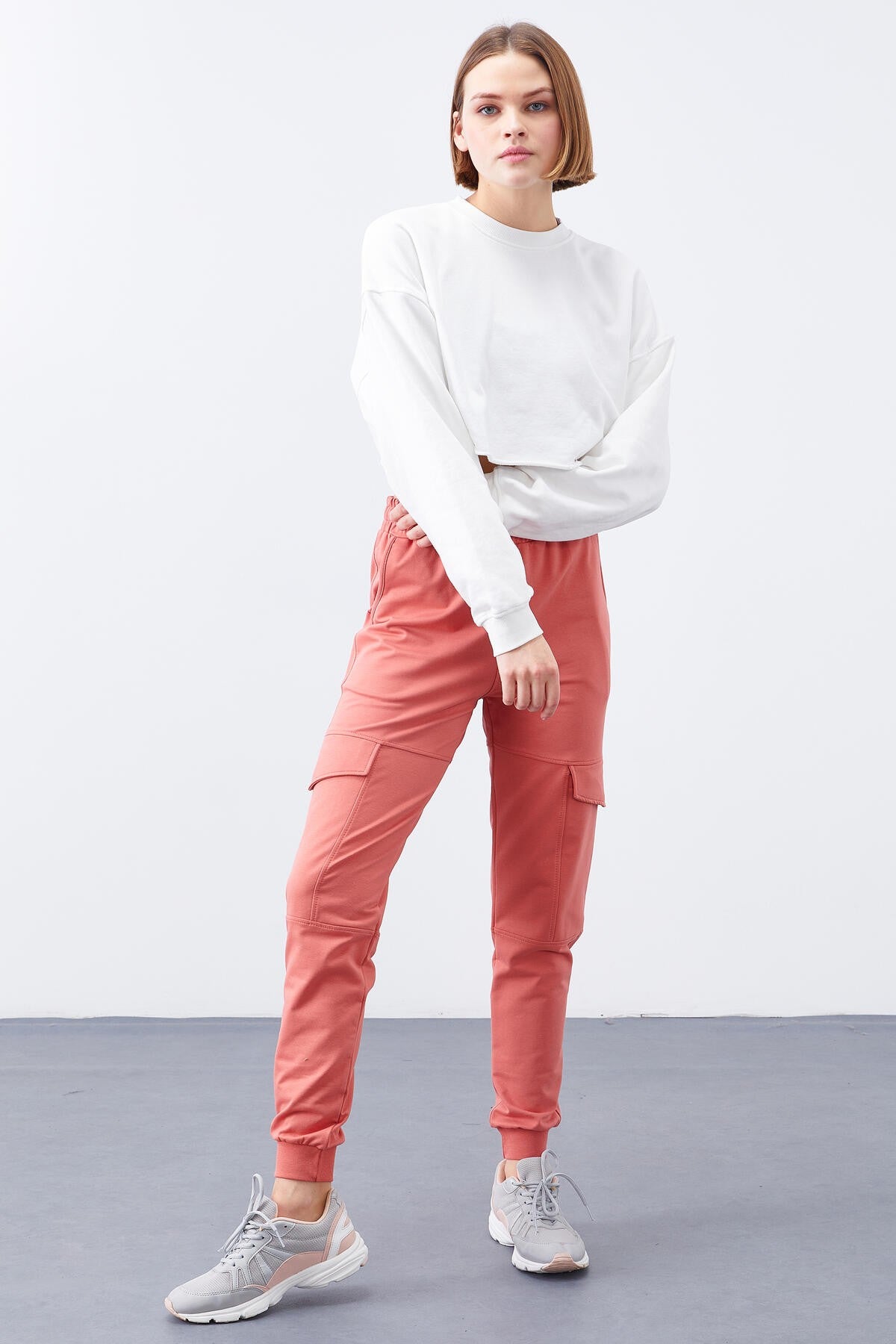 Powder Cargo Pocket Comfort Fit Cuffed Women's Tracksuit Bottom - 94581