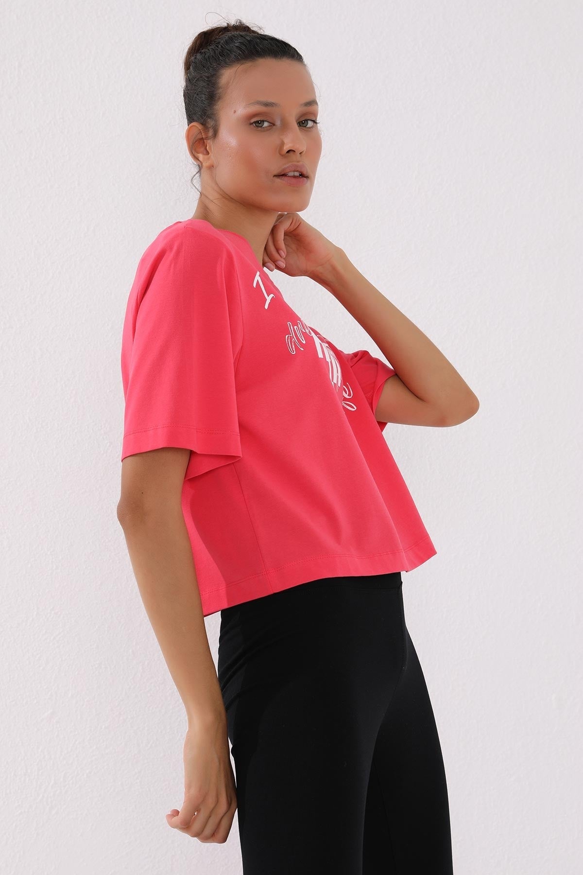 Asymmetric Print Rose O Collar Women's Oversize T-Shirt - 97136