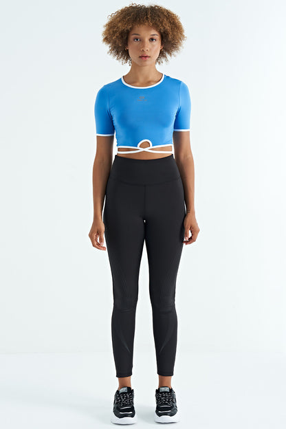 Diver Fabric Women's Crop T-Shirt with Detailed O Collar and Standard Fit - 97266