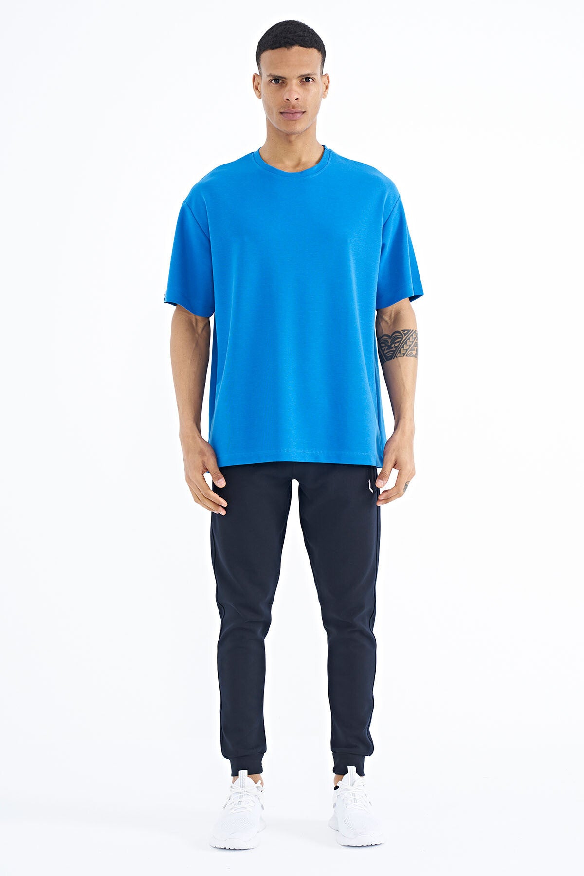 Men's Basic Oversized Sleeve Detailed T-Shirt - 88193