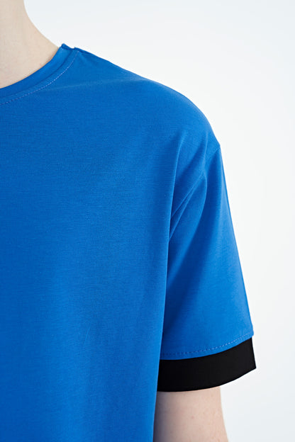 Colored Neck Edge Detailed Printed Oversize Boys' T-Shirt - 11137
