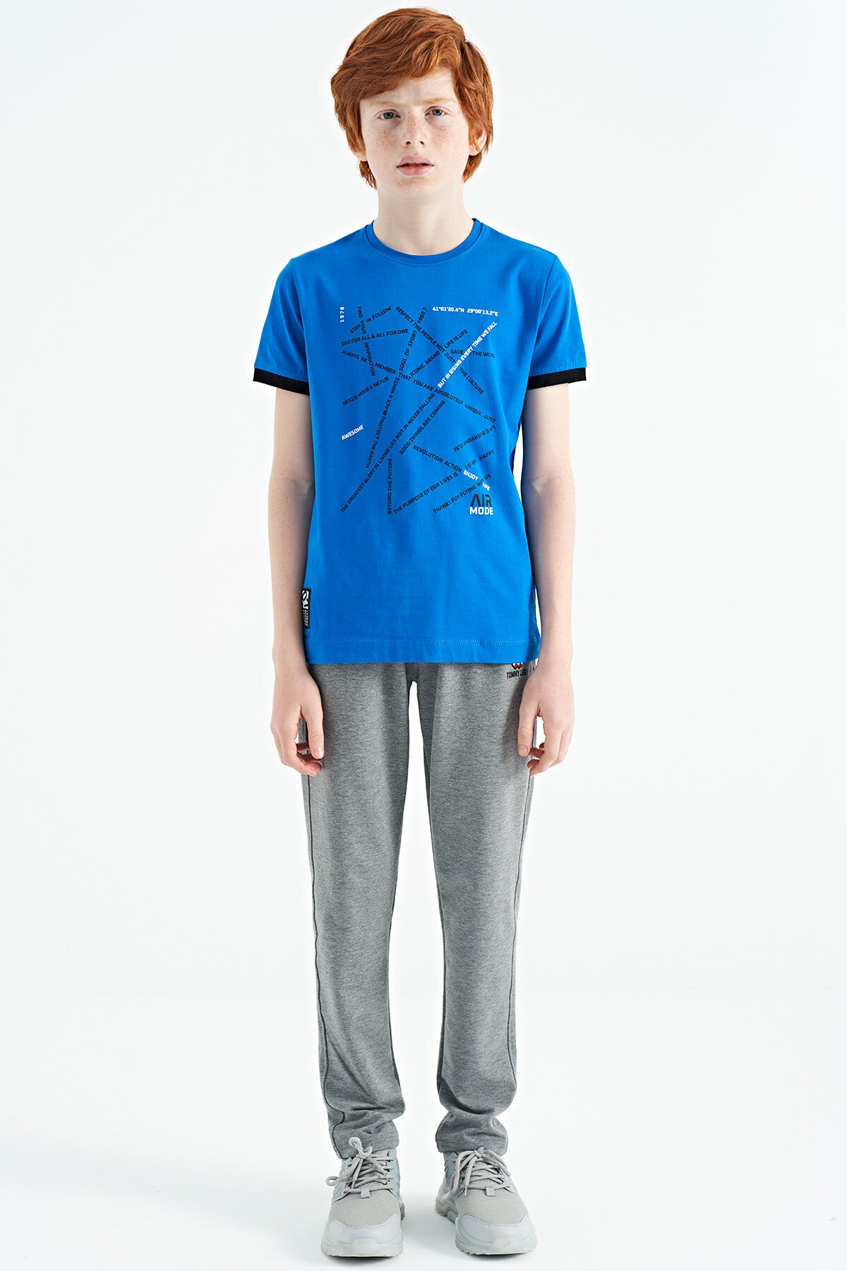 Minimal Print Lettering Standard Fit O Collar Boys' T-Shirt - 11132