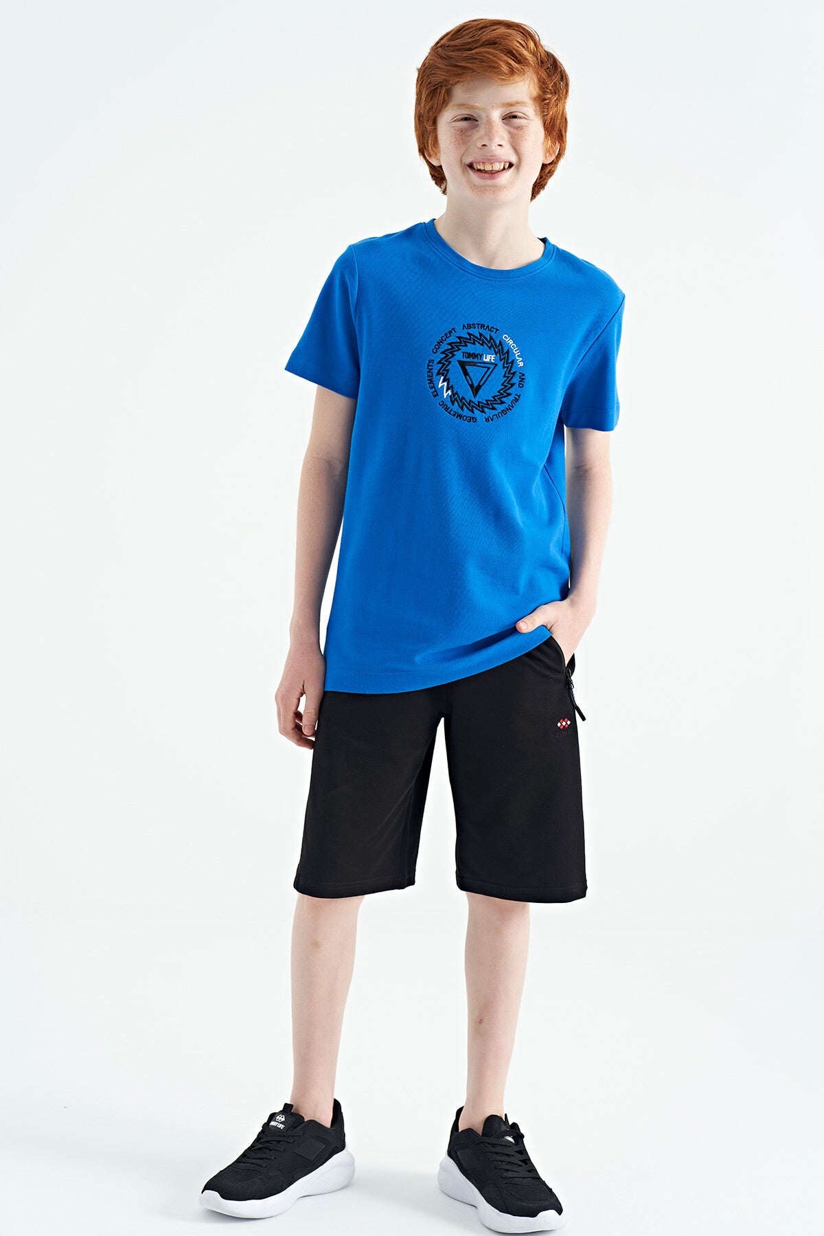 Embroidered Detailed O Collar Standard Cut Boys' T-Shirt - 11115