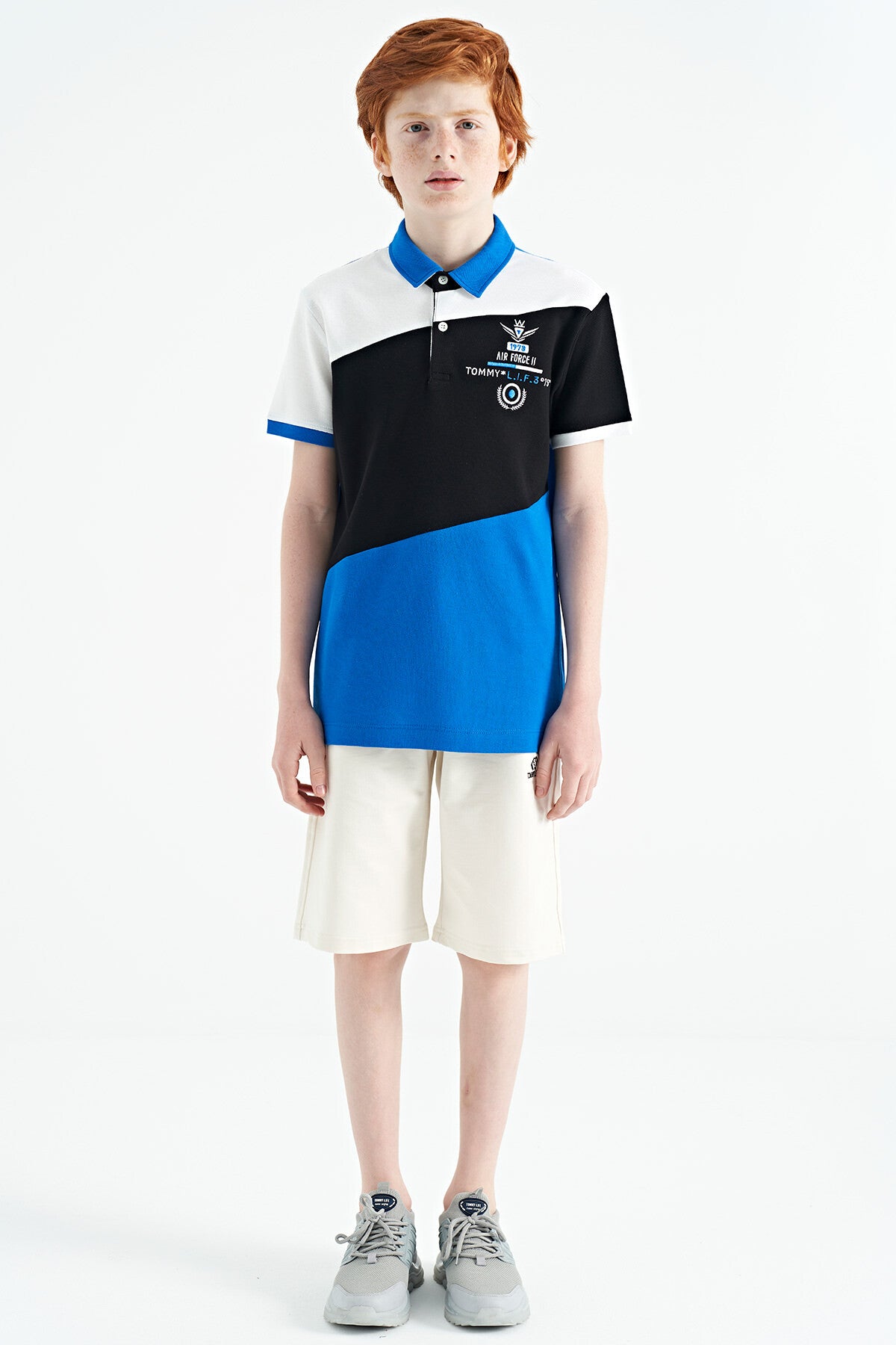 Detailed Standard Pattern Embroidered Color Block Polo Collar Boys T-Shirt - 11088