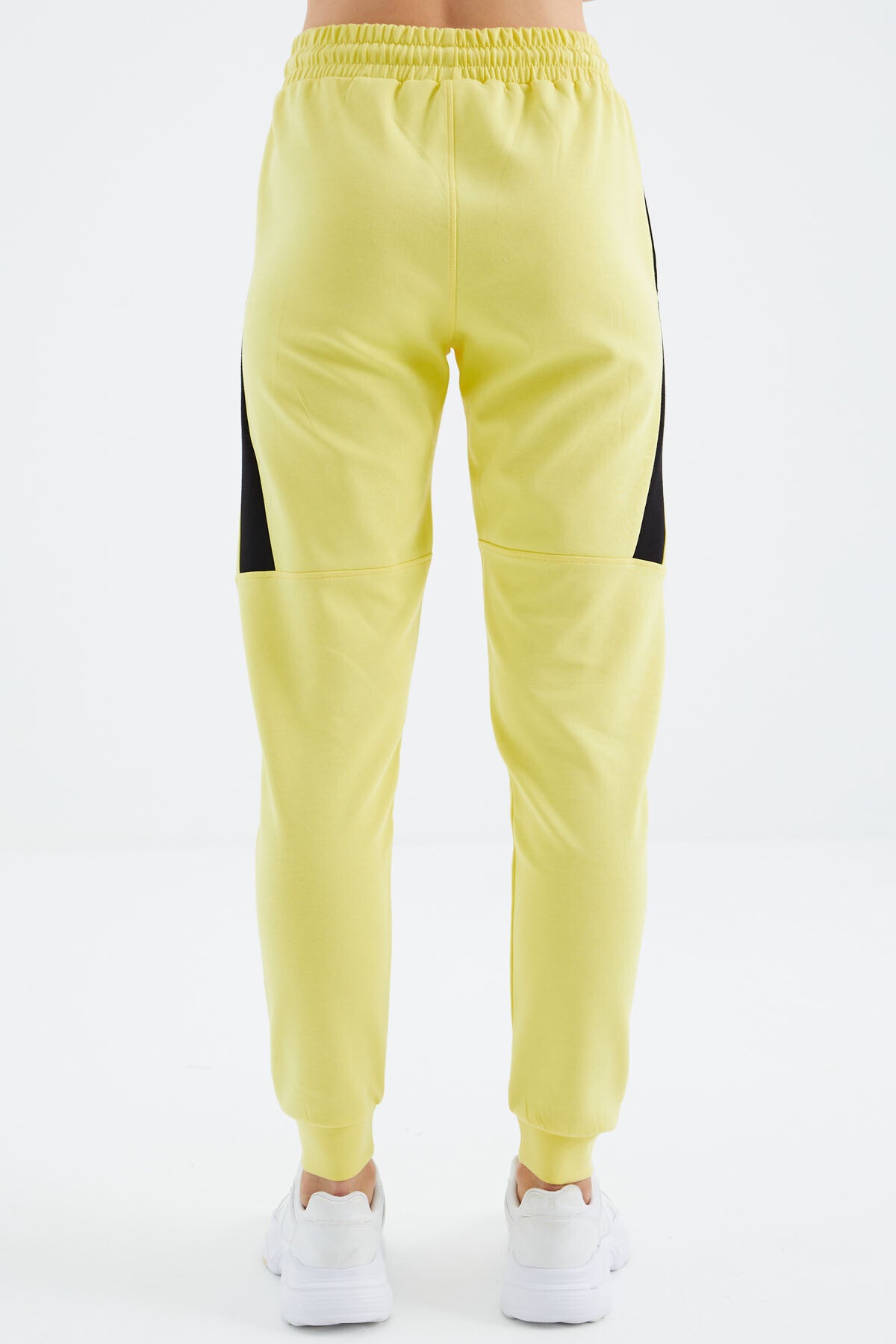 Yellow Laced Striped Detailed Relax Fit Women's Tracksuit Bottom - 94645