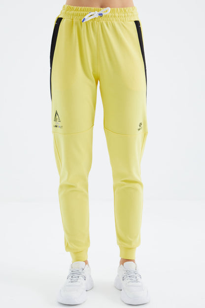 Yellow Laced Striped Detailed Relax Fit Women's Tracksuit Bottom - 94645