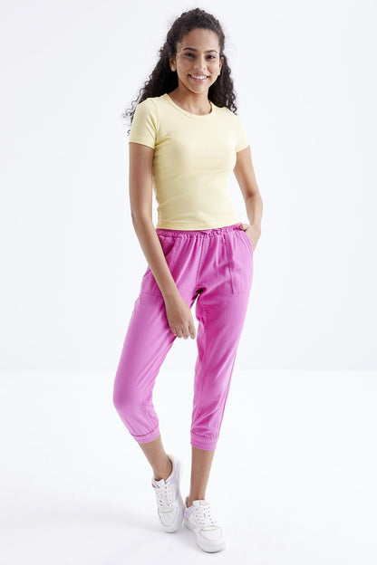 Yellow Basic Short Sleeve O Neck Women's T-Shirt - 97202