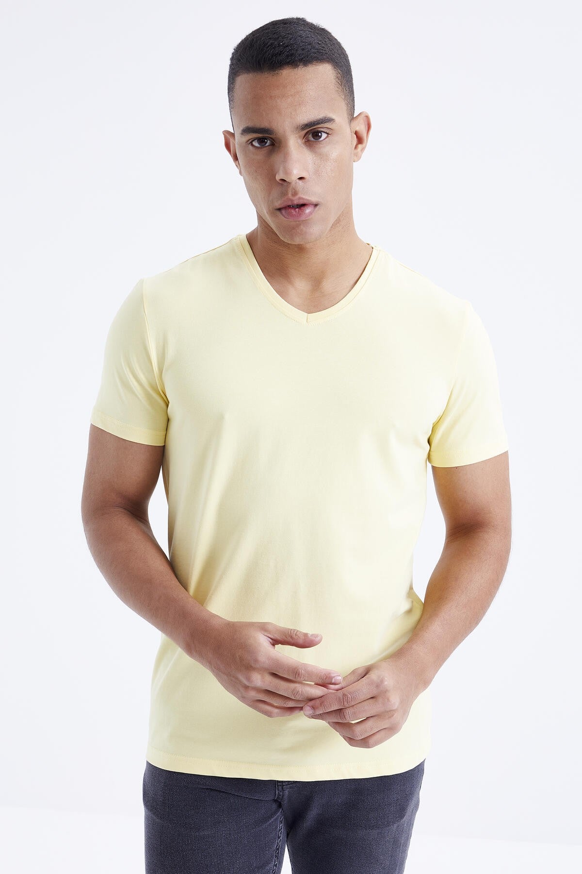 Yellow Basic Short Sleeve Standard Fit V Neck Men's T-Shirt - 87912