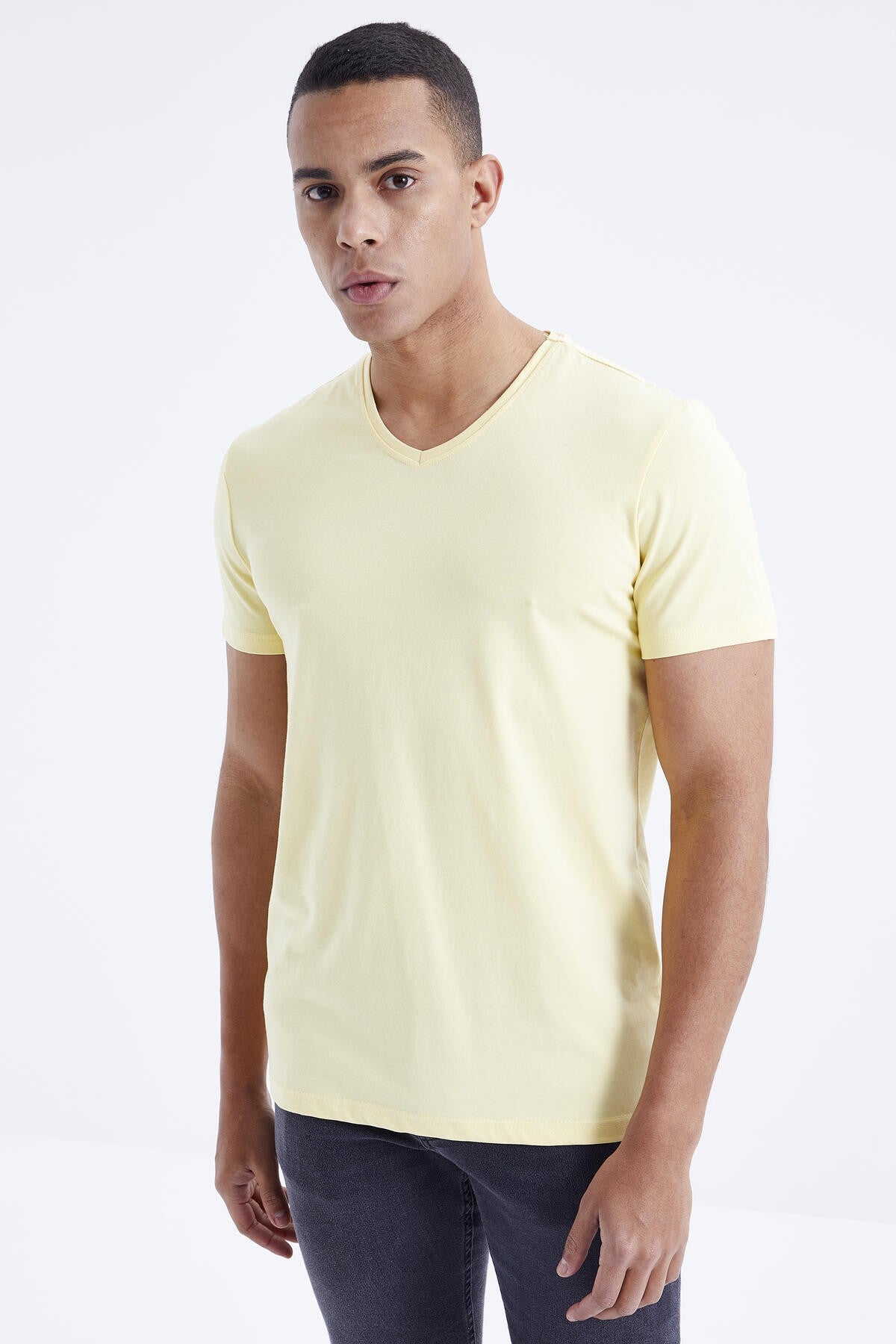 Yellow Basic Short Sleeve Standard Fit V Neck Men's T-Shirt - 87912