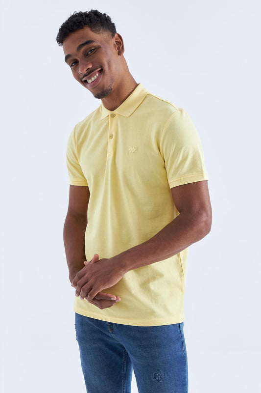 Yellow Basic Logo Standard Fit Knitted Polo Collar Men's T-Shirt - 87748