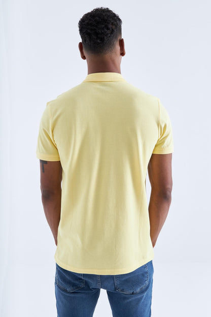 Yellow Basic Logo Standard Fit Knitted Polo Collar Men's T-Shirt - 87748