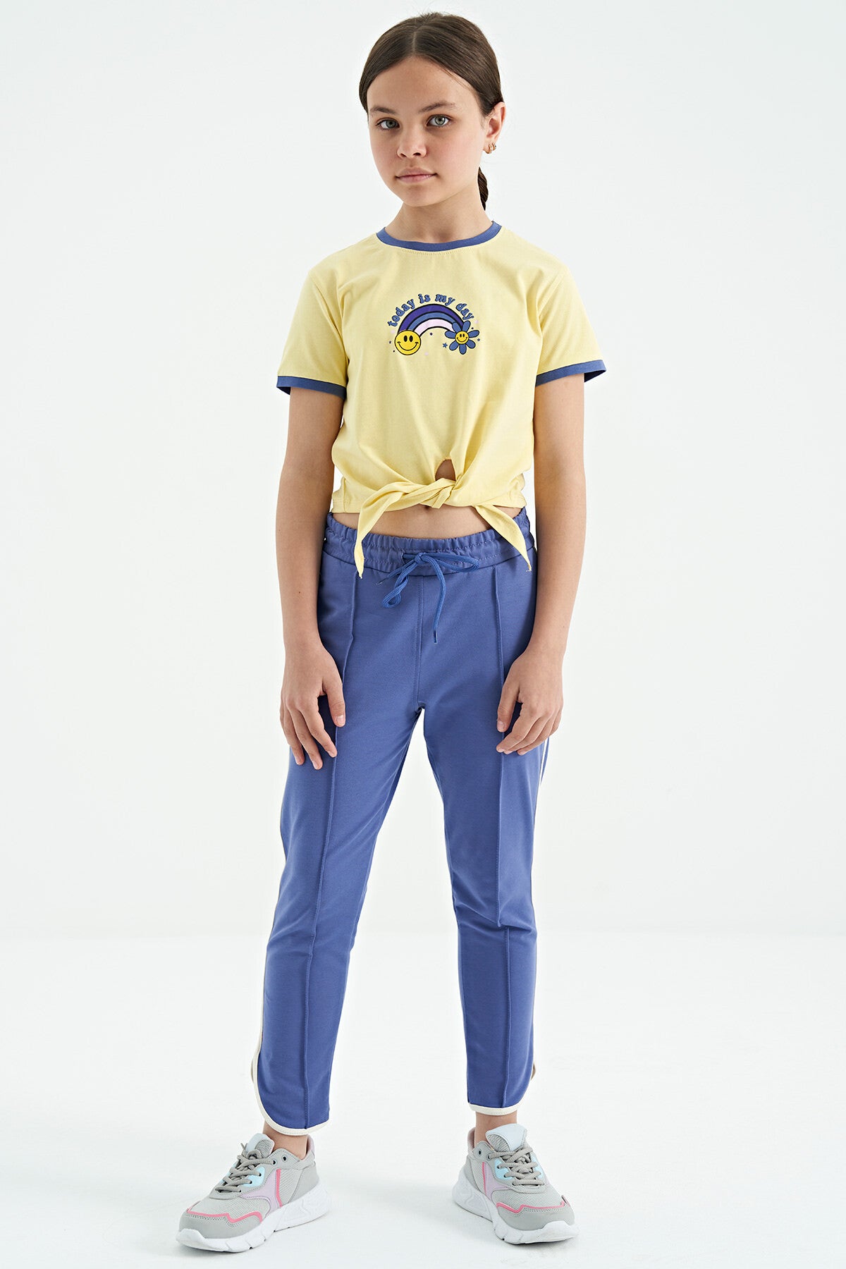 Detailed Print Yellow O-Neck Multi-Colored Tie-Detail Girl's T-Shirt - 75113