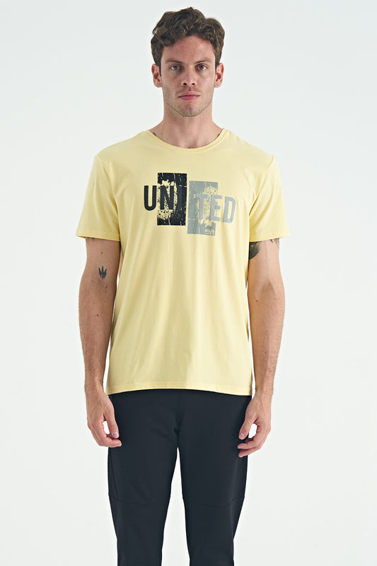 Elvis Yellow Standard Fit Men's T-Shirt - 88218