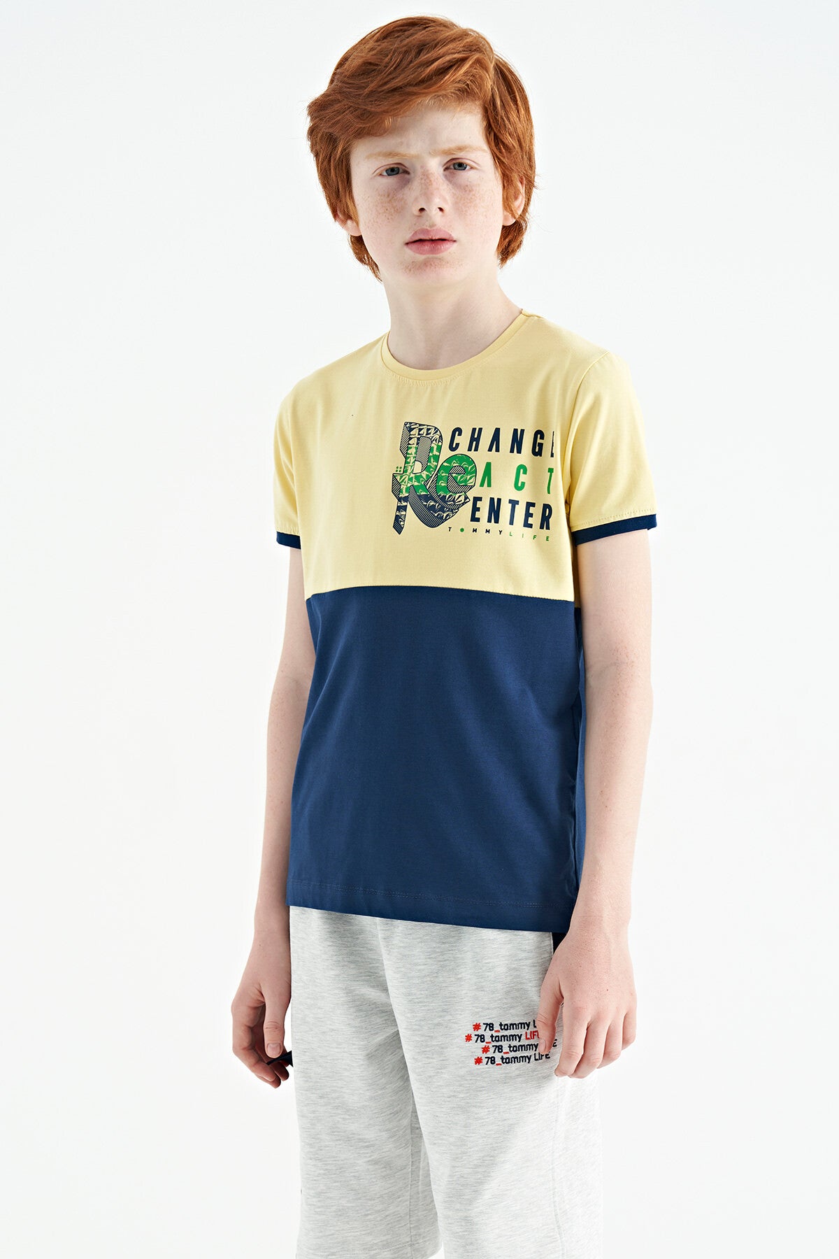 Yellow Print Detailed Color Block Standard Fit O Collar Boys T-Shirt - 11107