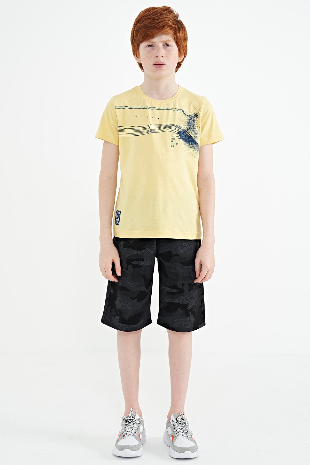 Yellow Print Detailed Standard Mold O Collar Boys T-Shirt - 11133