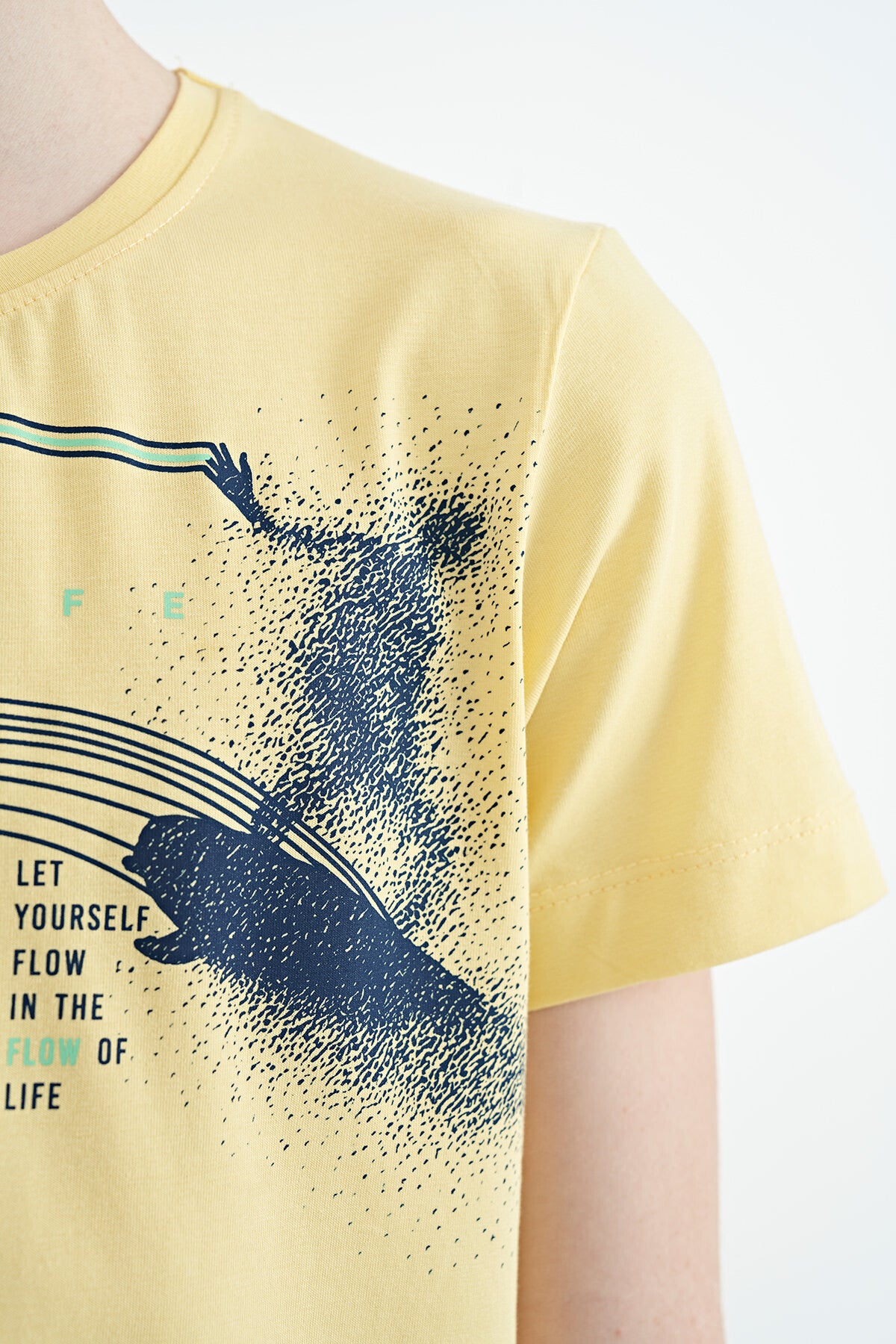 Yellow Print Detailed Standard Mold O Collar Boys T-Shirt - 11133