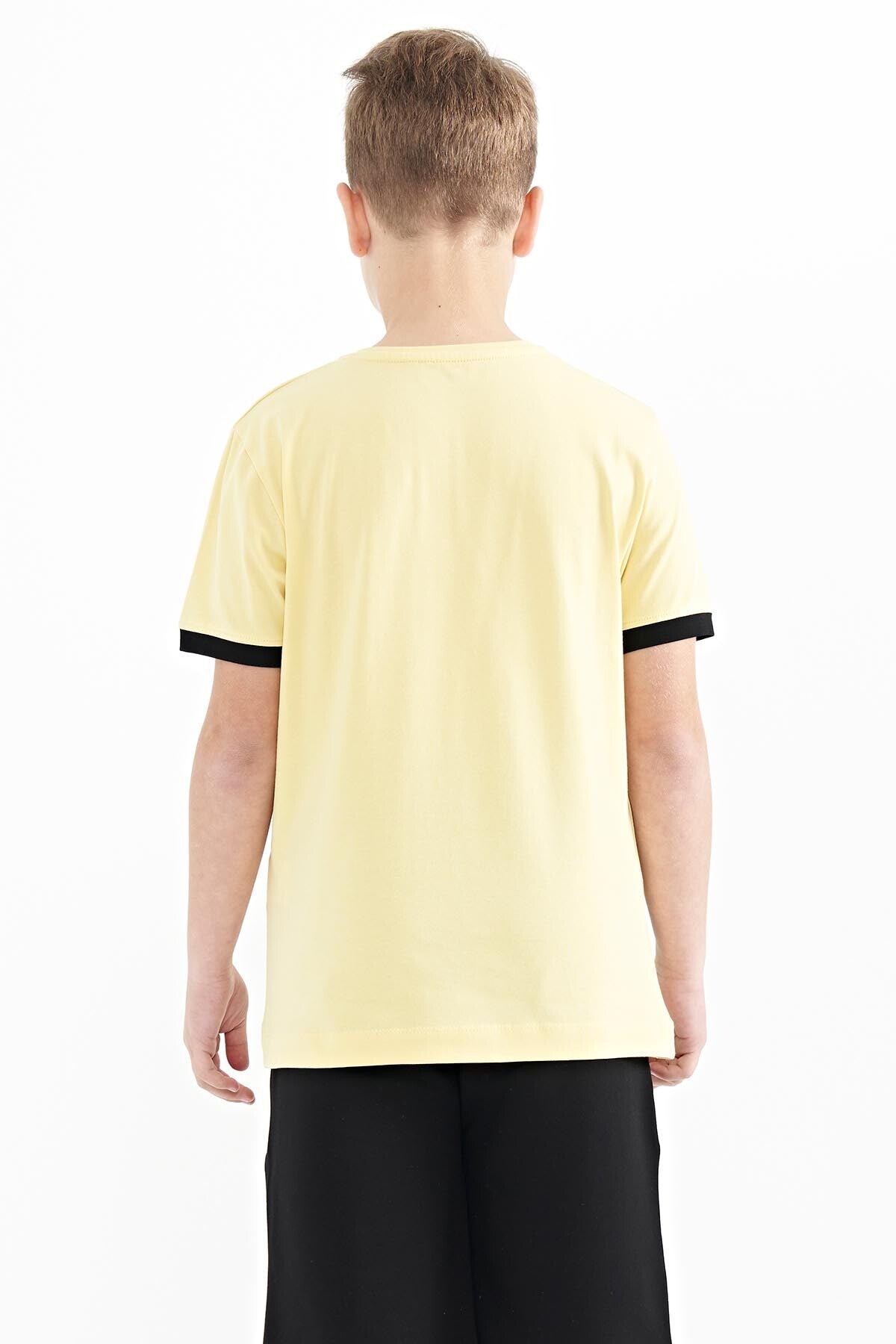 Yellow Printed Standard Fit O Collar Boys T-Shirt - 11097