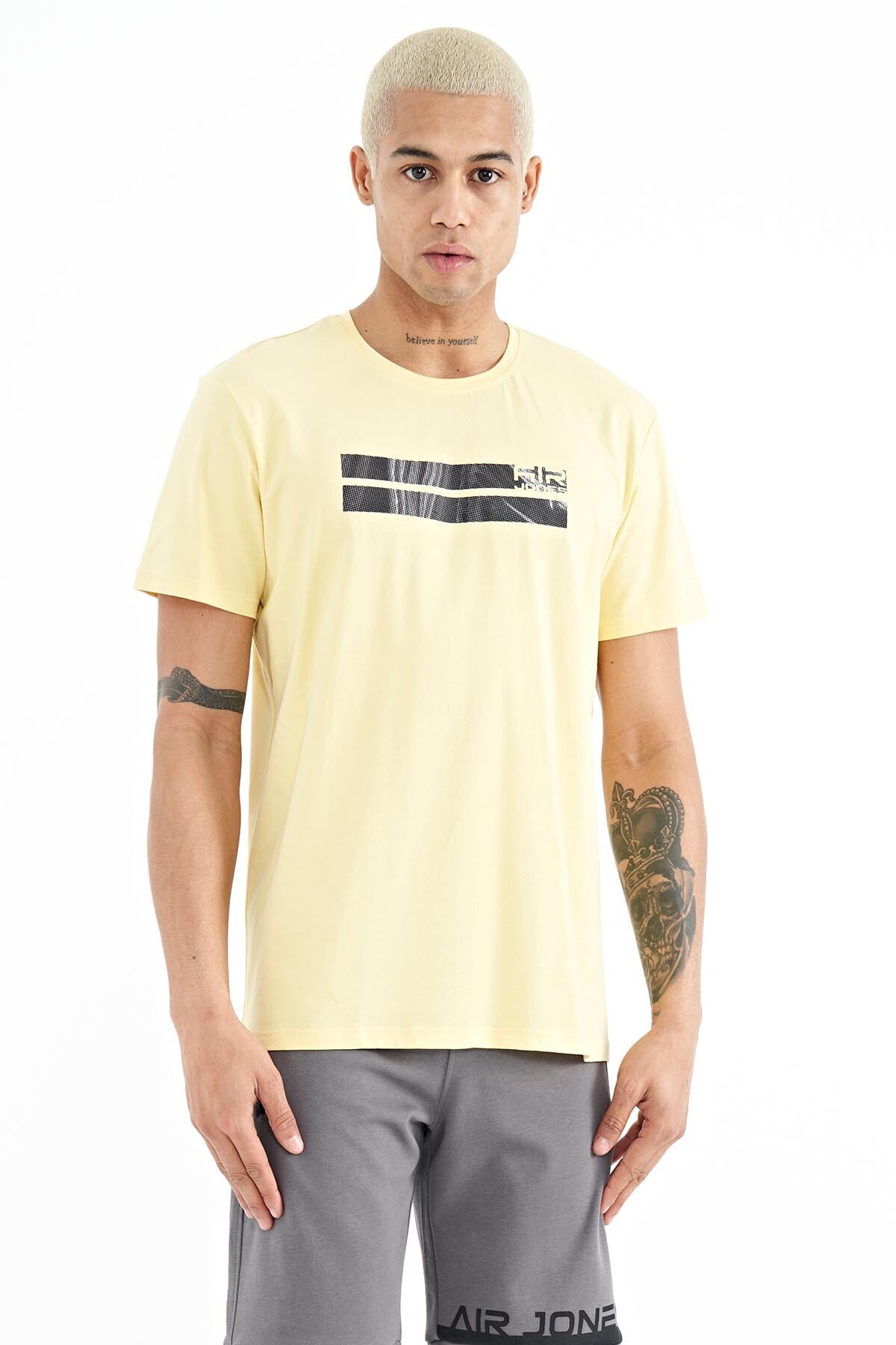 Peter Yellow O Collar Men's T-Shirt - 88204