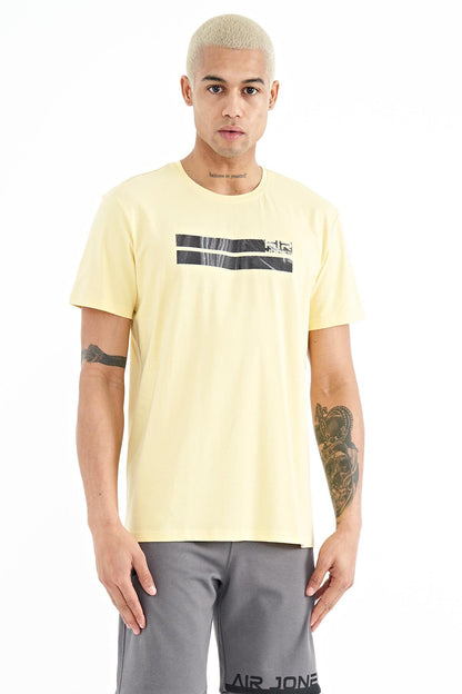 Peter Yellow O Collar Men's T-Shirt - 88204