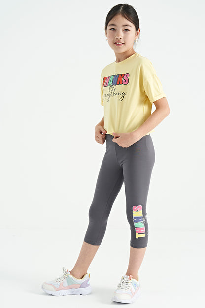 Yellow - Dark Gray Print Oversize Girls' Crop Tights Set - 75133
